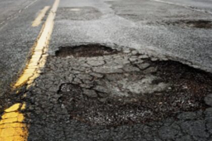 Siolim Marna road full of potholes