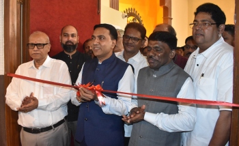138592 Cm inaugurating Ravindra bhavan margao
