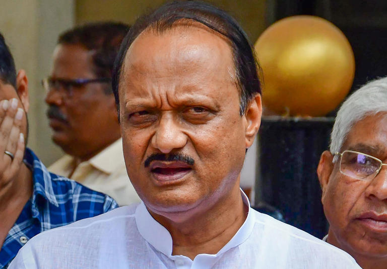 Political heat rises as Ajit Pawar issues tough warning to electorate 1 AA1mADhu