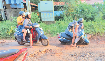 Anjuna Locals Question PWD’s ‘Urgent Road’ Plan Near Clubs, Allege Move Benefits Commercial Interests 1 Screenshot 2025 11 01 082020