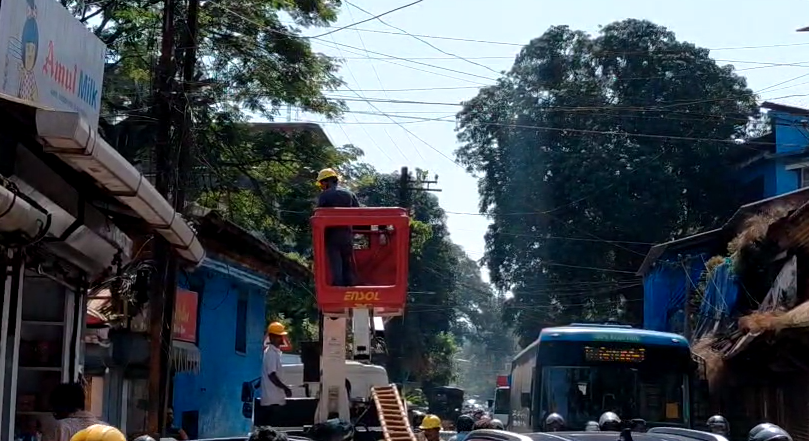 Electricity Dept Cuts Unauthorized Internet Cables in St Cruz Over Unpaid Dues 1 Screenshot 2025 11 15 124615