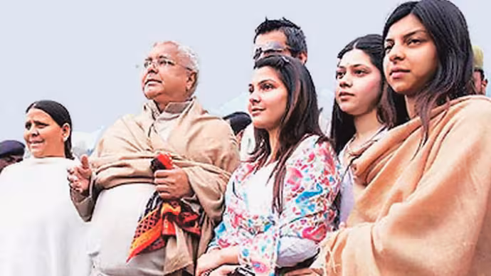 Crisis in the Yadav household: three more of Lalu’s daughters move out after Rohini row 1 three daughters of lalu prasad yadav rajlakshmi ragini and chanda left patna residence for delhi 160155769