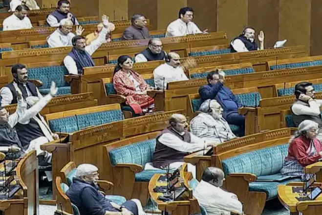 Winter Session Begins With Uproar in Lok Sabha as Opposition Flags Electoral Roll Issues 1 Screenshot 2025 12 02 092836