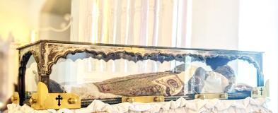 The Remarkable Story Behind the Crystal Urn That Protects St. Francis Xavier’s Sacred Relics 1 The Urn containing sacred relics of Saint Francis Xavier