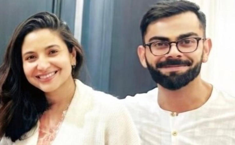 Virat Kohli and Anushka Sharma perform intimate puja at London home 1 AA1UVnOM