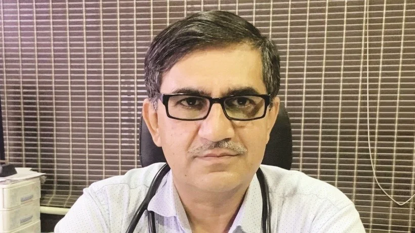 Dr Anil Mendiratta