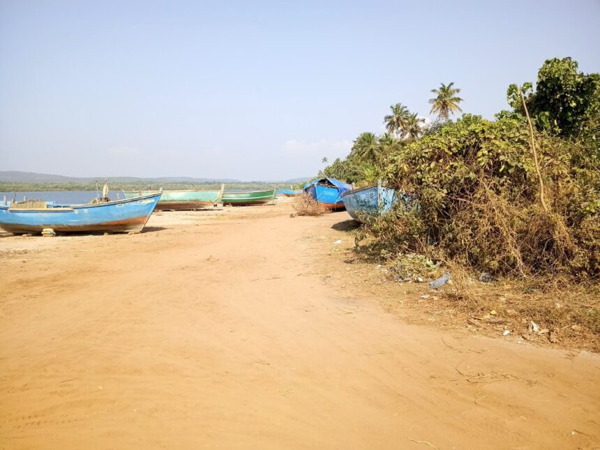 ILLEGAL SAND MINING PAUSES AT QUERIM, BUT FEAR LINGERS 1 IMG 20260113 151820