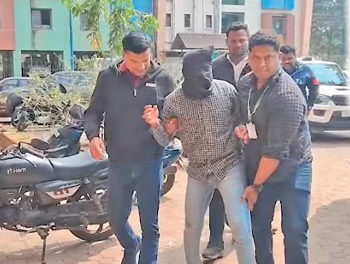 Mob attacks Goa Police in MP, tries to free theft accused 1 Screenshot 2026 01 31 083009