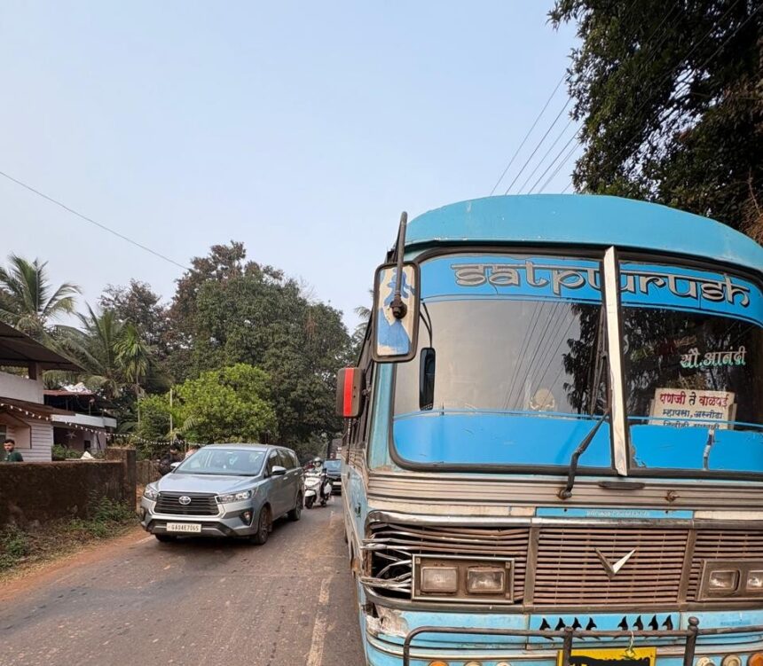 Motorcycle-Bus Collision on Assonora–Mapusa Road Claims Life of 45-Year-Old Rider; Wife Seriously Injured 1 WhatsApp Image 2026 01 02 at 11.52.21 AM