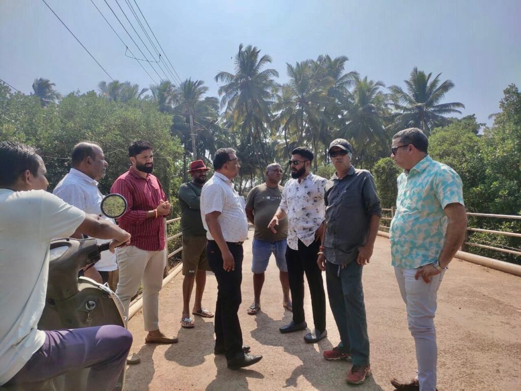 Joint Inspection Held at Parvem–Agonda Bridge After Foreigner Falls Into River 2 WhatsApp Image 2026 01 06 at 2.24.53 PM 1