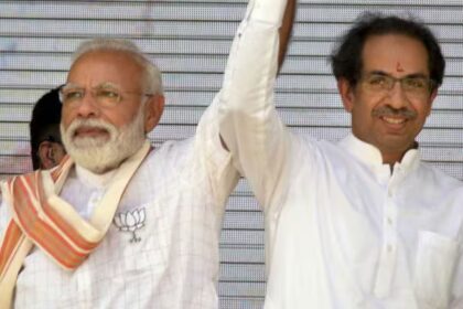 bmn1oadg pm modi with uddhav thackeray pti 625x300 12 April 19