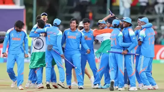 14-Year-Old Vaibhav Sooryavanshi Smashes England Nightmare Knock in U19 World Cup Final 1 AA1VPvJA