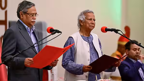 ‘Kept in the dark’: Bangladesh President’s sharp charge against Muhammad Yunus 1 AFP 20240808 36B79XT v1 MidRes BangladeshPoliticsUnrest 2026 02 d5059addb8ebb55a88816898244f0b26 1200x675 1