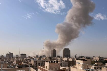 iran israel tensions explosions rock northern israel as iranian ballistic missiles strike air defence systems activated nationwide 1024x768 1