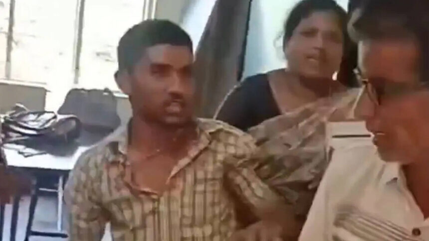 WATCH: Class 10 student punches teacher after argument at school in Andhra Pradesh; video goes viral 1 153777945