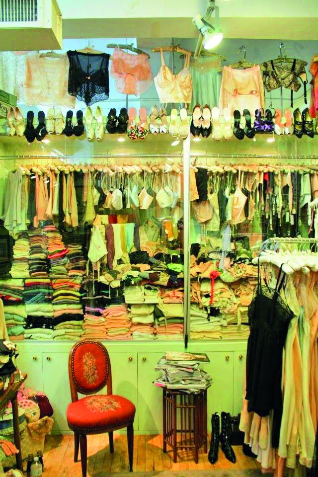 Shopaholics find comfort in the cart 4 Food fashion and feel good finds 1 MUST