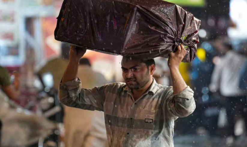 Delhi Weather Alert: Rains, Thunderstorms and Gusty Winds Disrupt Life; IMD Issues Orange Alert 1 Screenshot 2026 03 19 092301