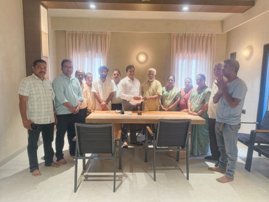 Mirabag Residents Meet Damu Naik Over Bandara Project, Assured Resolution Within Two Days 1 WhatsApp Image 2026 03 20 at 11.22.51 AM