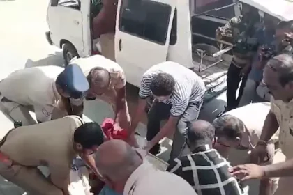 man chases wife and hacks her to death in broad daylight 150227676 16x9 0