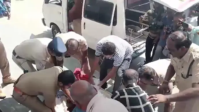 man chases wife and hacks her to death in broad daylight 150227676
