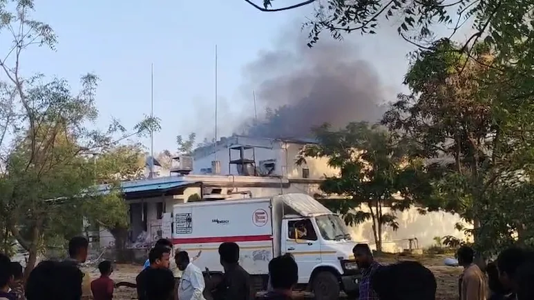 17 Killed, 15 Injured in Deadly Explosion at Nagpur Explosives Plant 1 o247j5j sbl