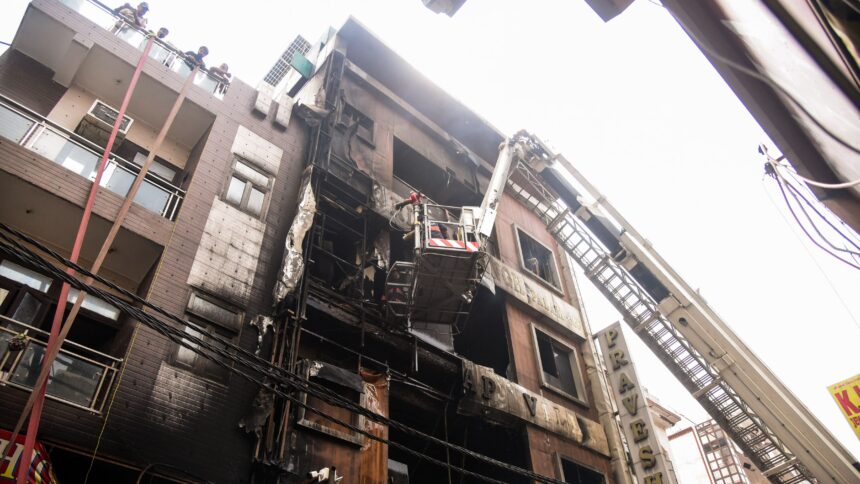 3 Kids Among 9 Dead in Fire at Delhi's Palam 1 palam metro station delhi fire 1773824387767 1773824387905