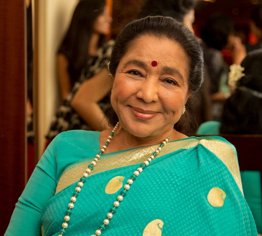 Asha Bhosle, Bollywood's Timeless Voice, Dies at 92 1 Ashaji