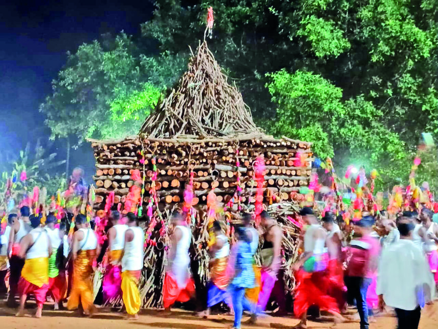 Hundreds throng Shirgao for Lairai Zatra 1 Lairaee zatra AR photo