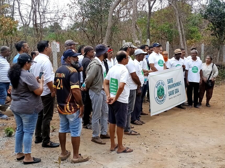 Mysterious fires, fragile forest and a fierce protest 1 Locals from Pomburpa and Salvador do Mundo gather to protest against a notified Private Forest being set ablaze 1