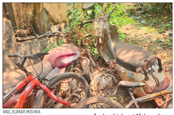Already congested, cities face added strain from abandoned vehicles 1 Screenshot 2026 04 17 083130