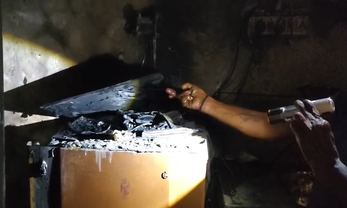 House gutted in fire at Khoirut, Aldona; loss estimated in lakhs 1 Screenshot 2026 04 22 160319 1 e1776854074416