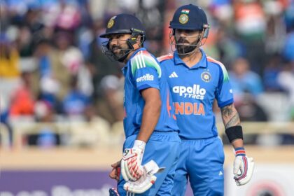 crd9bgk4 virat kohli rohit sharma afp 625x300 01 December 25