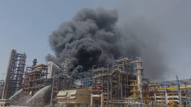 Fire Erupts at Rajasthan Refinery Ahead of PM Modi’s Inauguration 1 ob95g8d4 rajasthan refinery