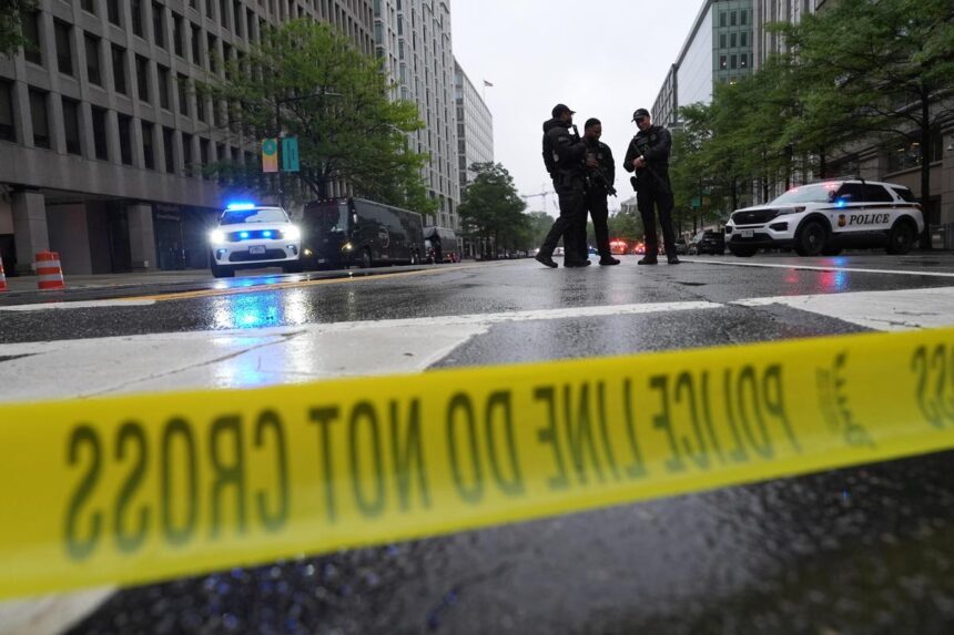 Chaos Near White House as Suspect Opens Fire, Shot Dead by Secret Service 1 White House Lockdown 529 7