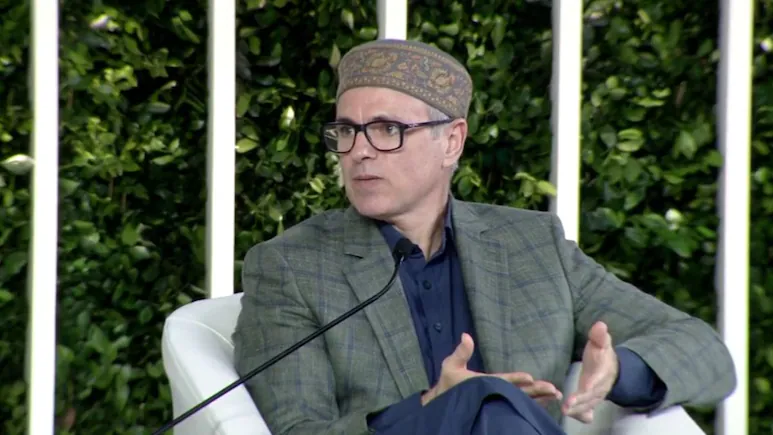 “Bloody Hell!”: Omar Abdullah Stunned by BJP Surge, TVK Upset 1 lhvdmork omar