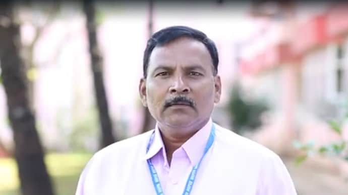 NEET-UG 2026 Leak: CBI Arrests Pune Chemistry Lecturer Alleged To Be Mastermind 1 pv kulkarni 153027635