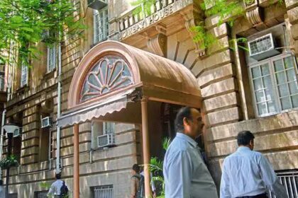 2 0 656144453 Bombay House03 20120918 HM 0 1680252210692 1780935503876 018e0bd5 244f 4fd9 9378 a0a4ace9efda