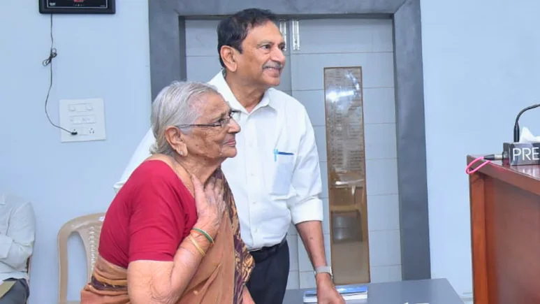 94-year-old woman gives up US citizenship to become Indian again 1 3518sii4 andhra woman usindian