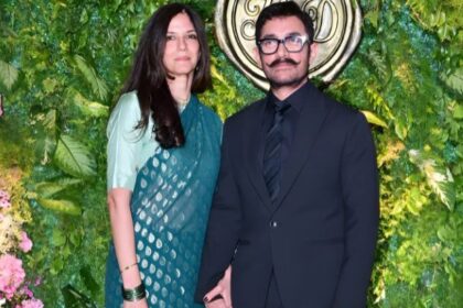 Aamir Khan Gifts Ring to Gauri Spratt 1