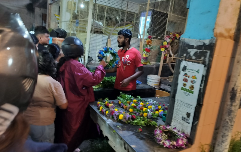 Margao Markets Buzz with Sao Joao Shoppers as Demand Surges for Patoleo Leaves and Festive Headgear 1 Screenshot 2026 06 24 100102