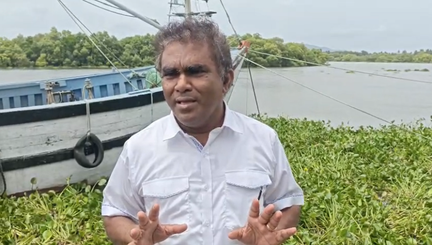 Water Hyacinth Infestation in Sal River Disrupts Fishing, Betul Fishermen Seek Compensation 1 Screenshot 2026 06 26 153333