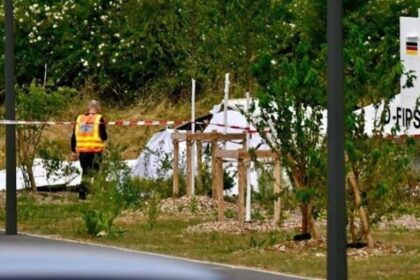 france plane crash 28470897 16x9 0