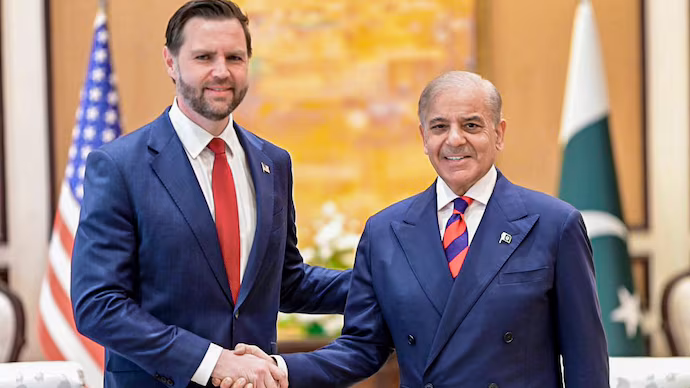 us vice president jd vance and pakistan pm shehbaz sharif 201934286 16x9 0 1