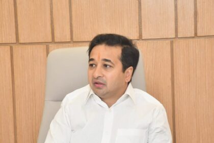 Nitesh rane at ministry meeting cropped