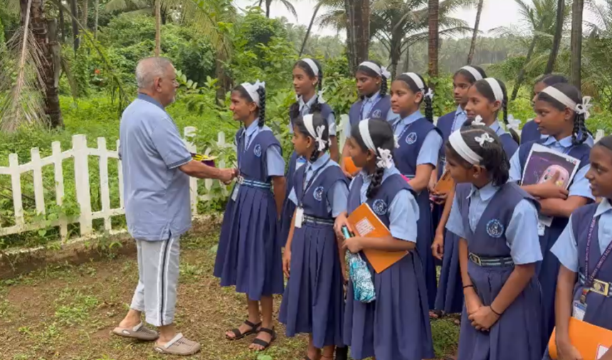 Keshav Smruti Bal Vikas Mandir Students Explore Paddy Farming During Educational Visit to Velsao 1 Screenshot 2026 07 28 144518