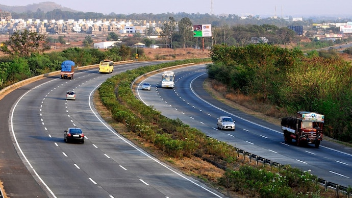 Traffic Diversion on NH-66 Near Bambolim From July 16 1 why mumbai goa highway ride will enter a faster lane this year 232417158