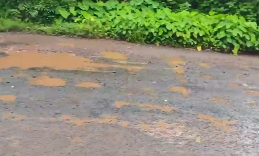 Curchorem Roads Deteriorate Further as Potholes Raise Safety Concerns 1 Screenshot 2026 08 17 121734