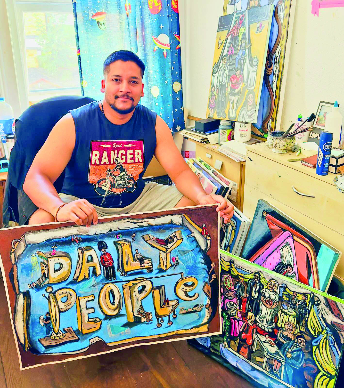 ‘Daily People’ brings everyday lives to the gallery in the UK