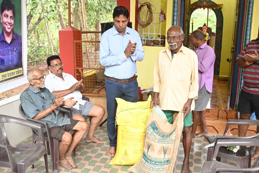 Pedne Seva Initiative: Uttam Parsekar Extends Agricultural Support to Korgao Farmers 1 WhatsApp Image 2026 08 01 at 7.02.46 PM