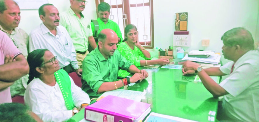 Residents gherao PWD engineer over Ponda water crisis 1 gherao